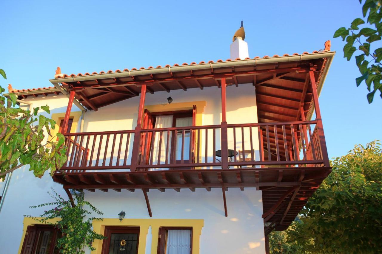 Villa Maria O Skopelos Town Exterior photo
